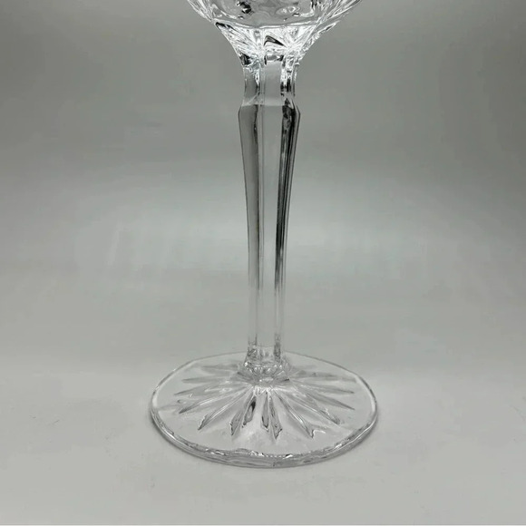 Marquis by WATERFORD Crystal Brookside Pattern Water / Wine Goblet 8 1/2" Clear - Picture 3 of 5
